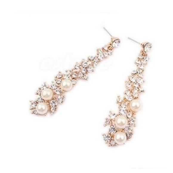Faux Pearl and Rhinestone Chandelier Earrings - Picture 3 of 4